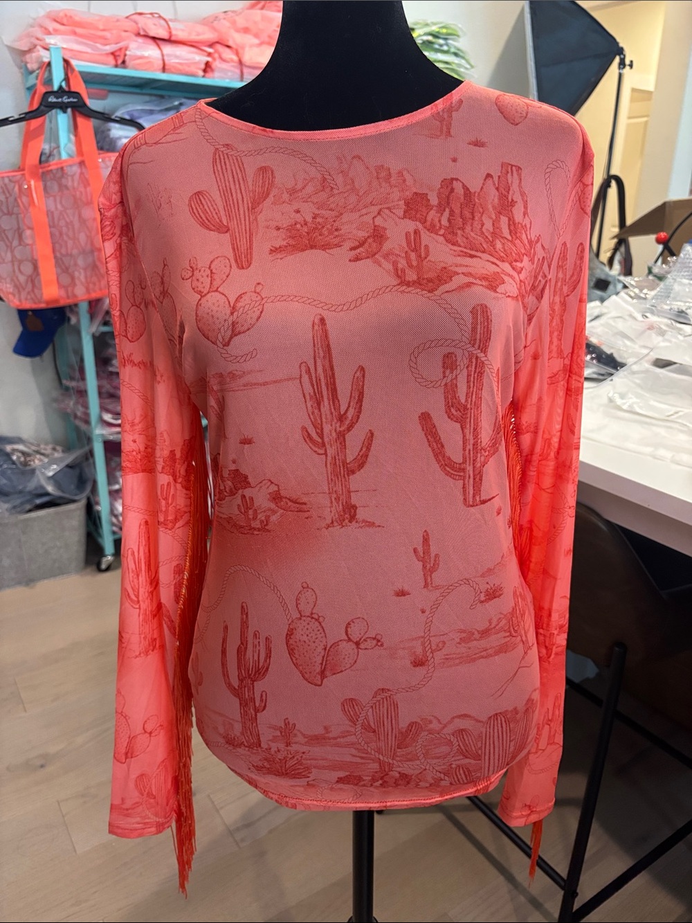 Women’s western mesh fringe top